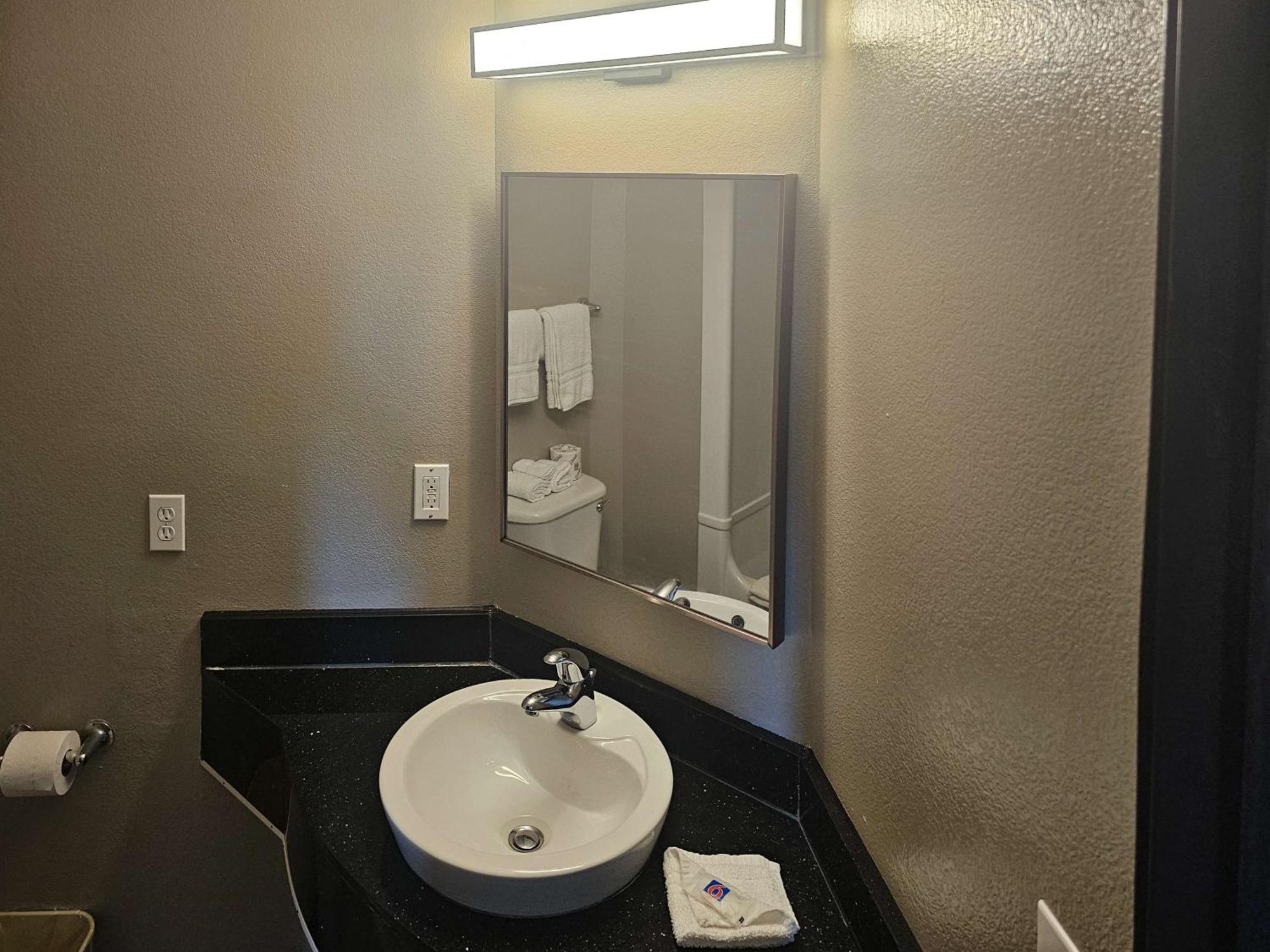 Motel 6 Sinton Tx エクステリア 写真